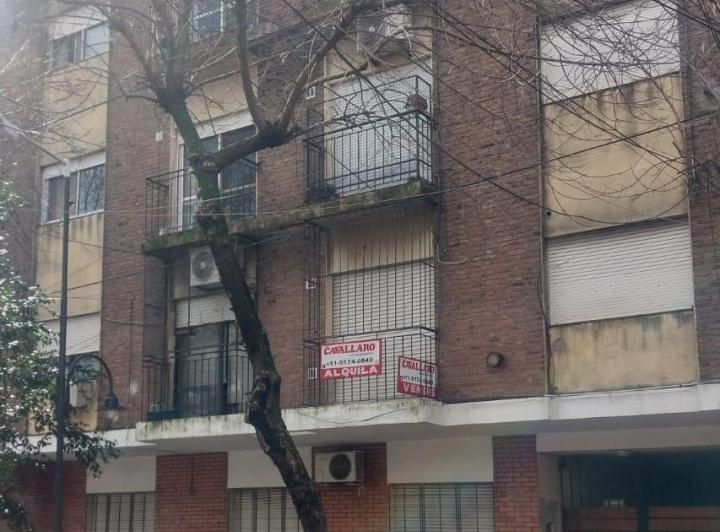 Departamento · 65m² · 2 Ambientes · 1 Cochera