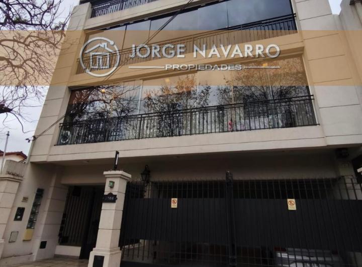 Departamento · 140m² · 4 Ambientes · 2 Cocheras