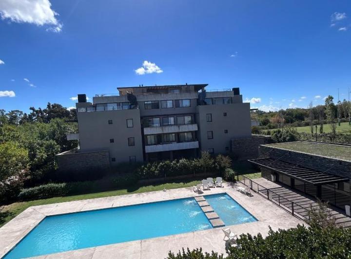 Departamento · 70m² · 3 Ambientes · 1 Cochera