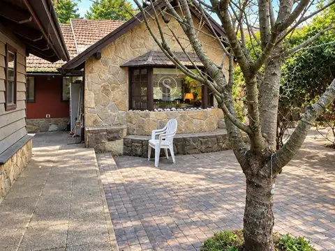 Casa  en venta en san martin de los andes, patagonia, argentina