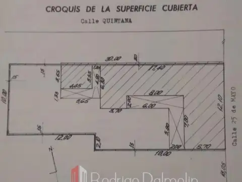 Vendo. casa con importante terreno céntrico. concordia, er.-