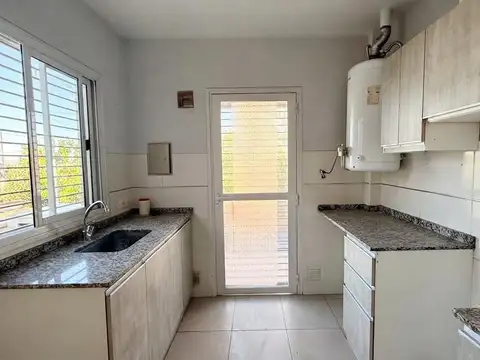 Oportunidad departamento en villa nueva de guaymallen complejo de 4 unidades sin expensas