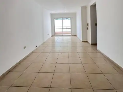 Departamento en venta, dos dormitorios frente a plaza alberdi, general paz