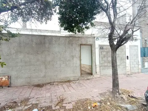 Venta casa a demoler sobre lote de 433 alberdi