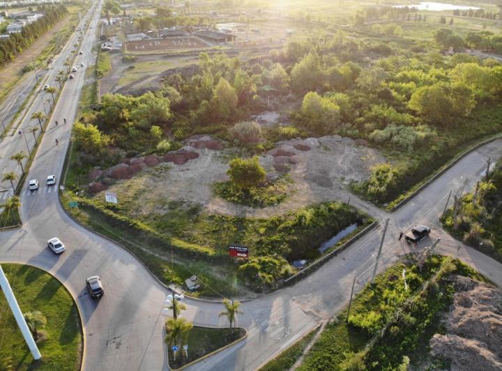 Terreno · 25000m²