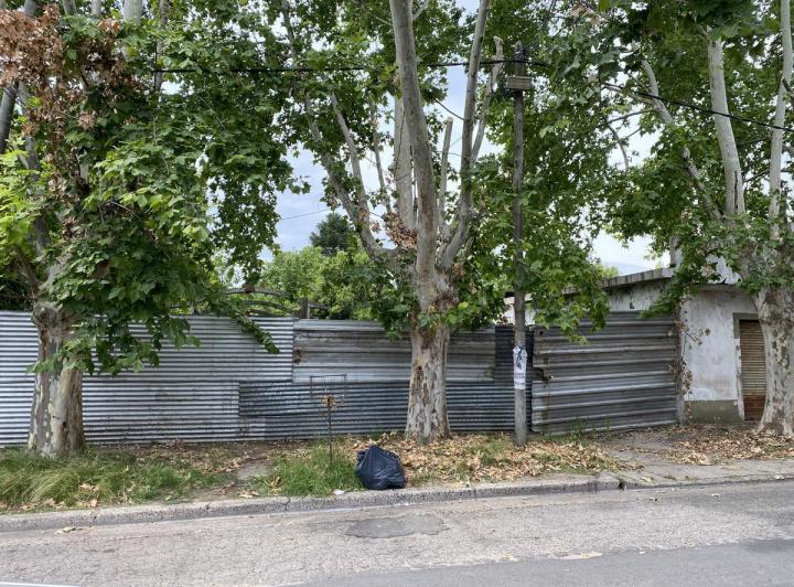 Terreno · 1100m²