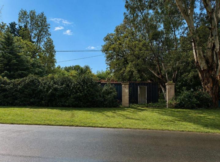 Terreno · 1016m²