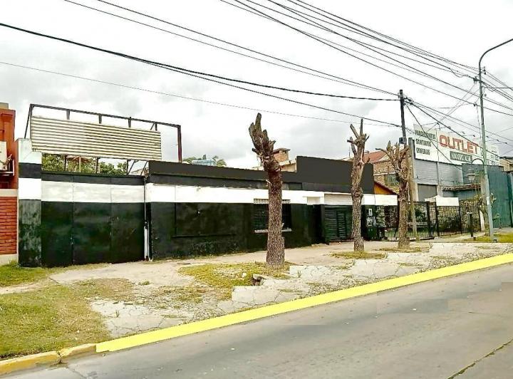 Terreno · 3800m²