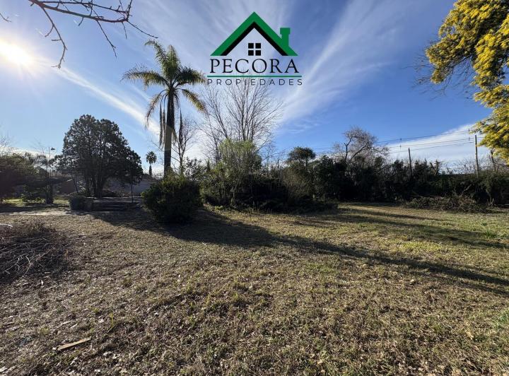 Terreno · 111m² · 3 Ambientes · 2 Cocheras