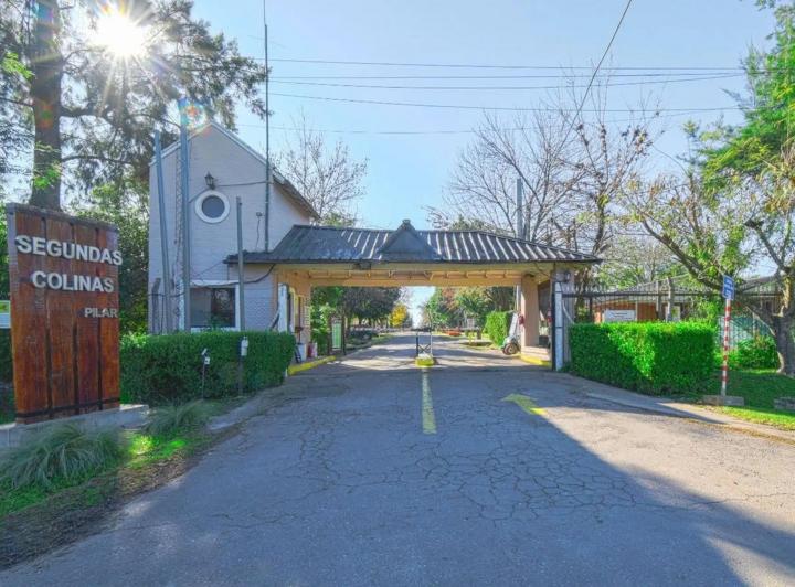 Terreno · 1630m²