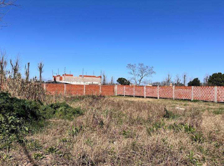 Terreno · 388m²