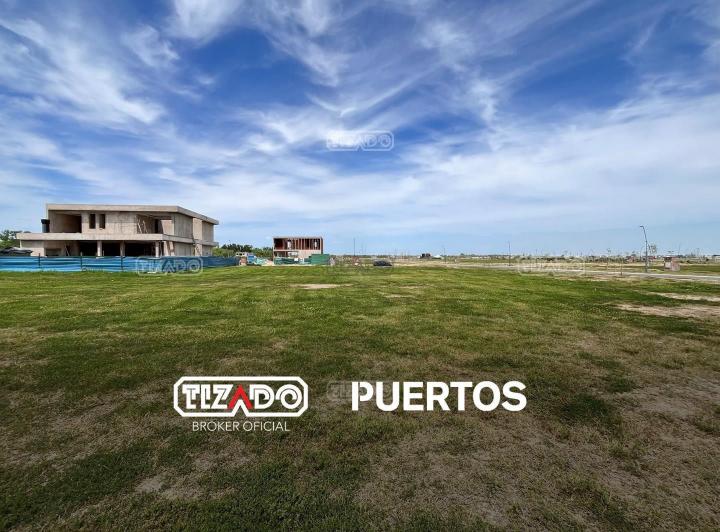 Terreno · 709m²