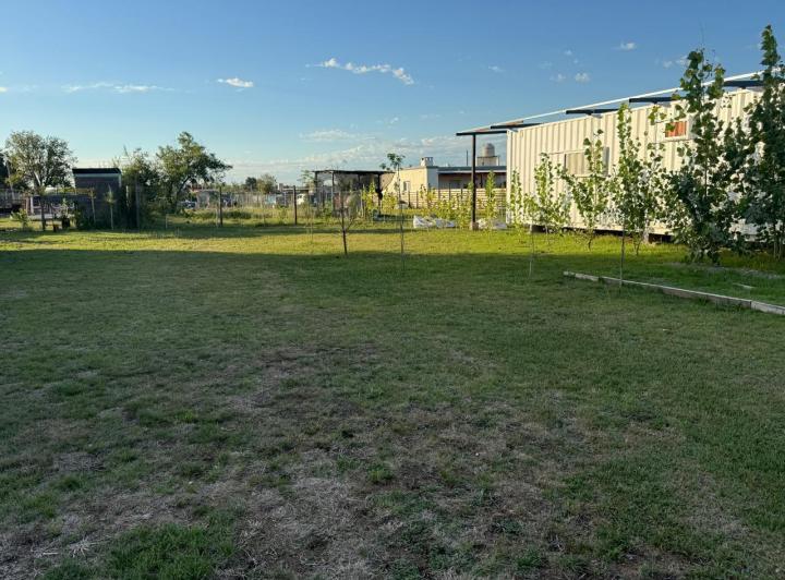 Terreno · 300m² · 2 Ambientes · 2 Cocheras