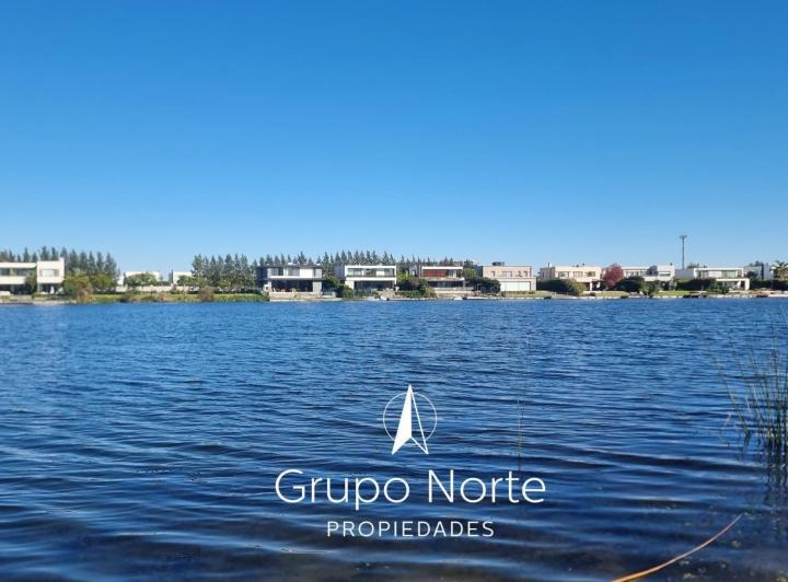 Terreno · 850m²