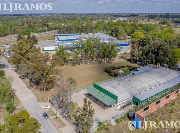 Terreno · 4857m²