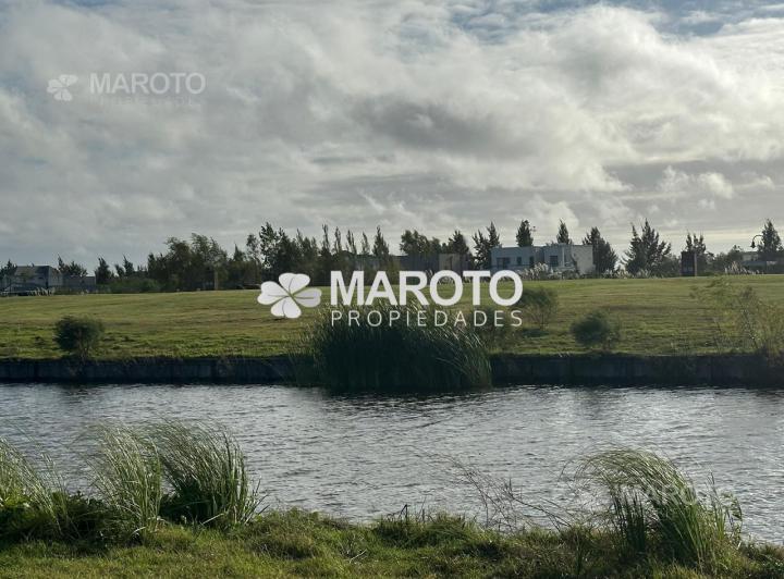 Terreno · 1039m²