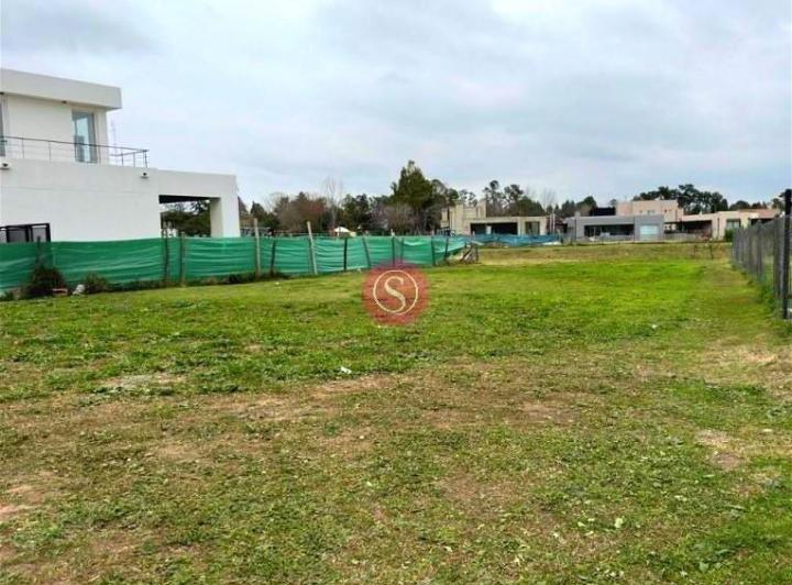 Terreno · 558m²