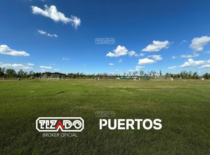 Terreno · 738m²