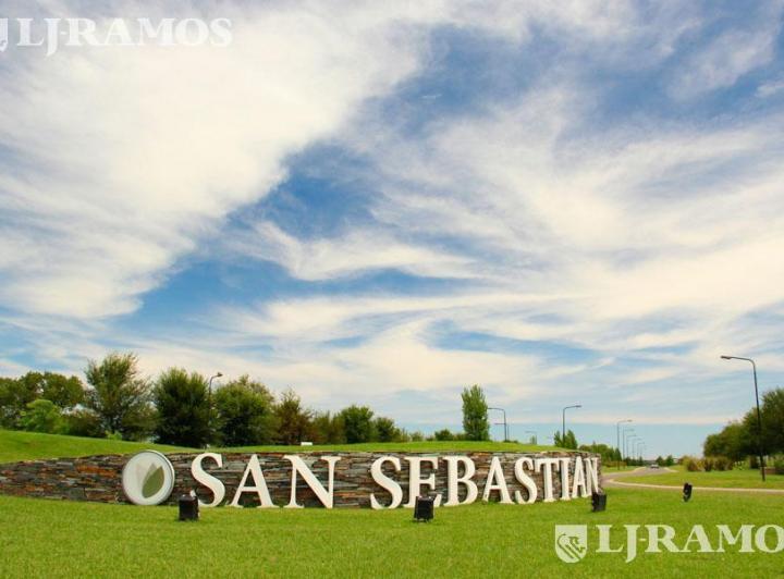 Terreno · 804m²