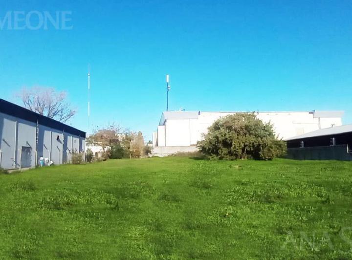 Terreno · 3040m²