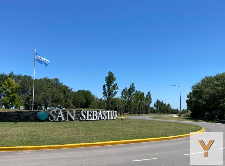 Terreno · 602m²