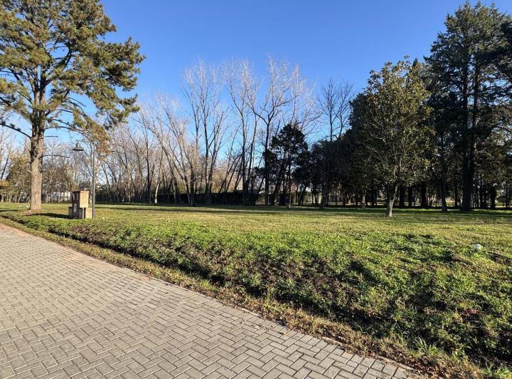 Terreno · 790m²
