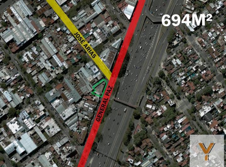 Terreno · 694m²