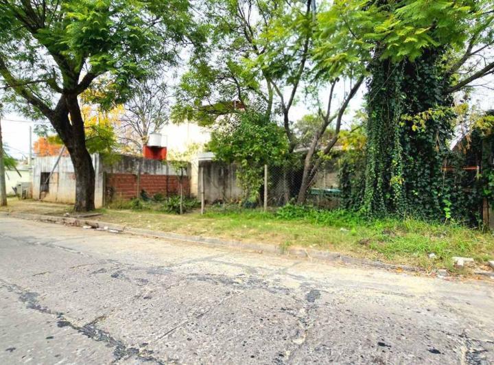 Terreno · 144m²