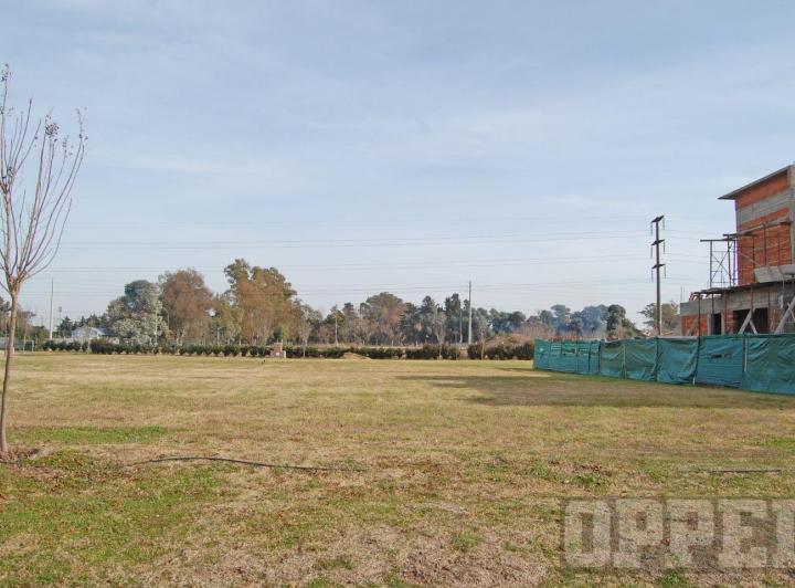 Terreno · 649m²