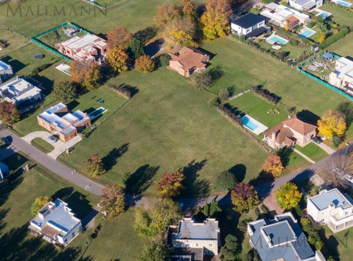 Terreno · 1000m²