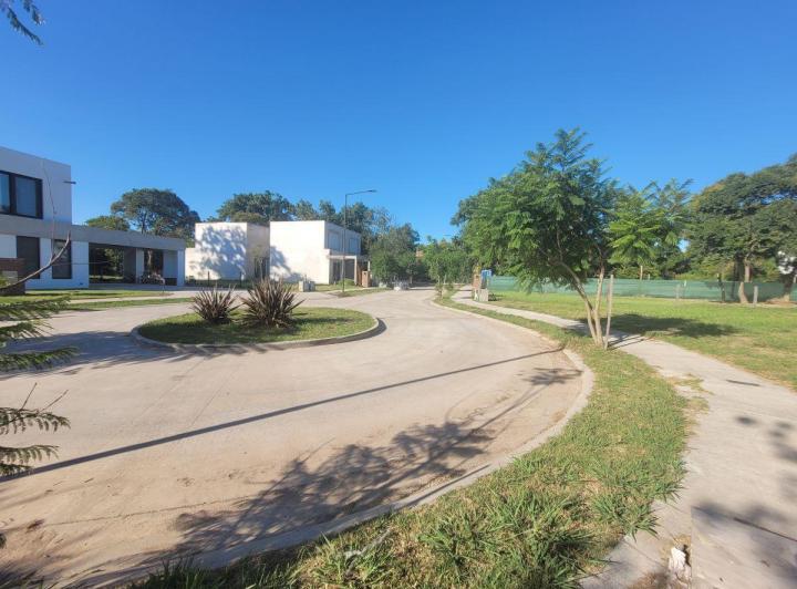 Terreno · 501m²