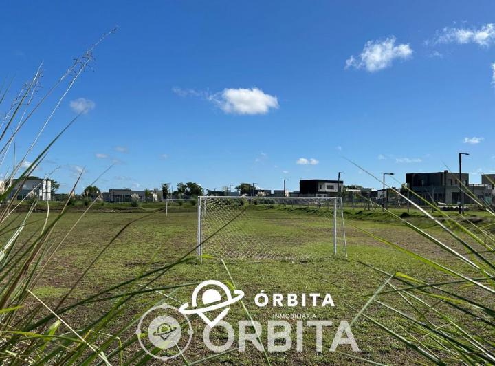 Terreno · 516m²