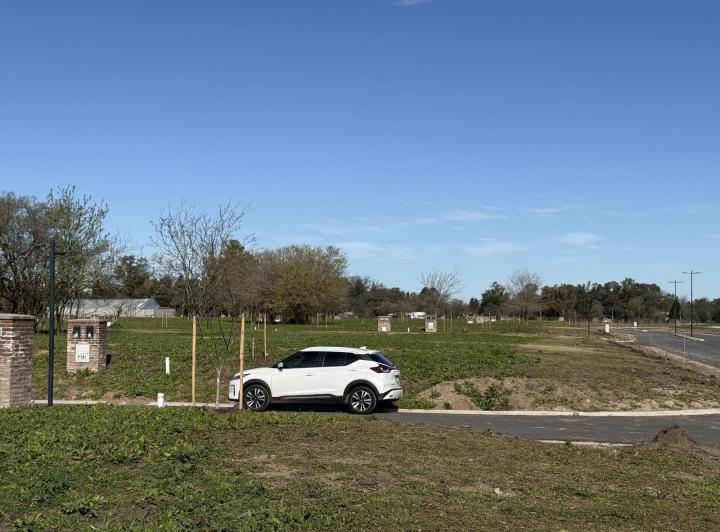 Terreno · 437m²