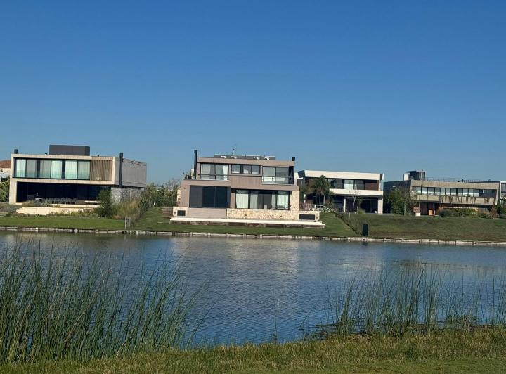 Terreno · 950m²