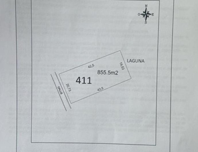 Terreno · 855m²