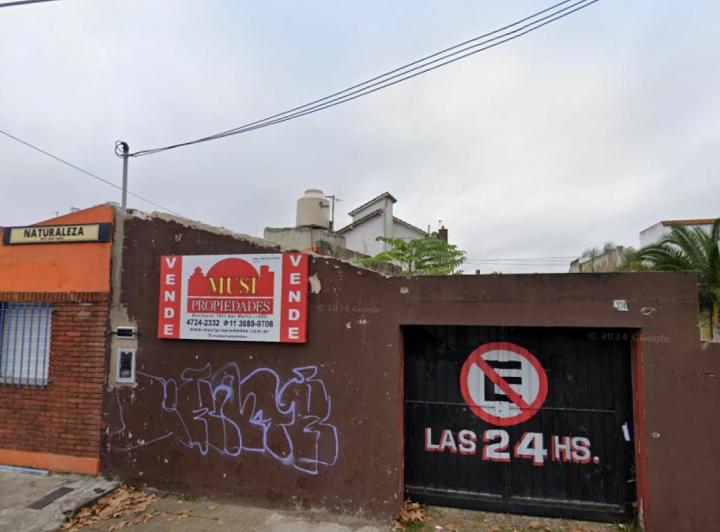 Terreno · 317m²