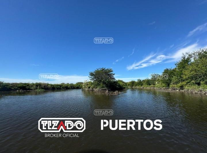 Terreno · 965m²