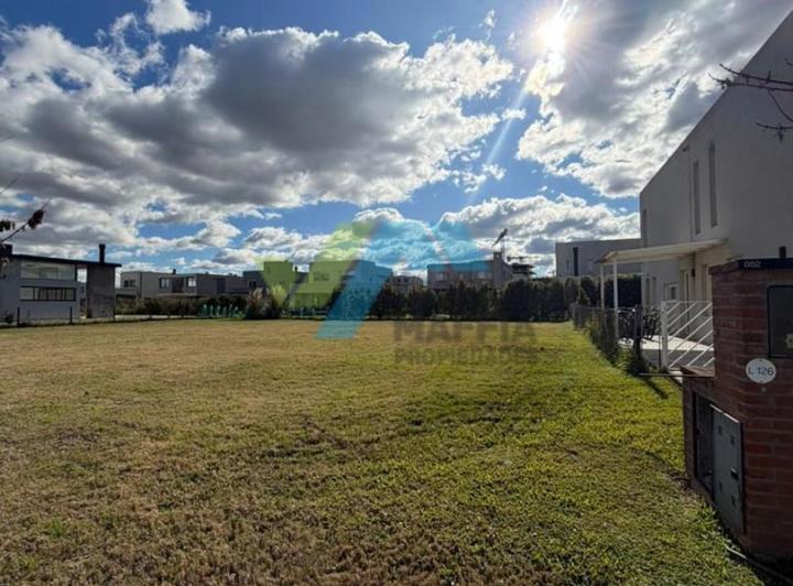 Terreno · 517m²