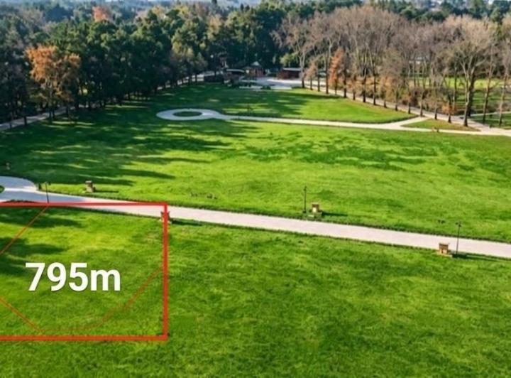 Terreno · 795m²