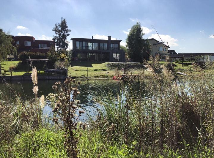 Terreno · 900m²