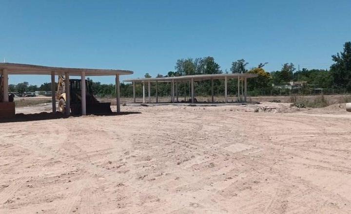 Terreno · 671m²