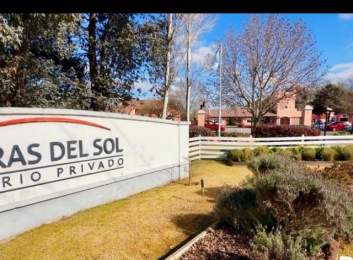 Terreno · 3067m²