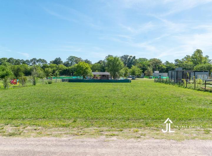 Terreno · 1035m²