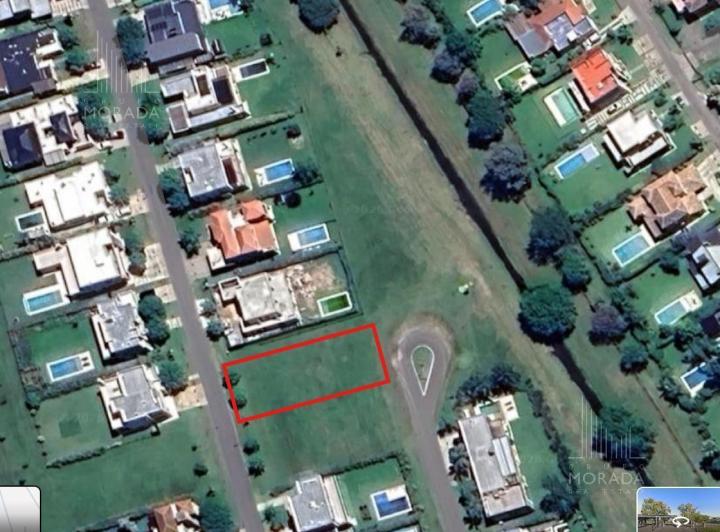 Terreno · 800m²