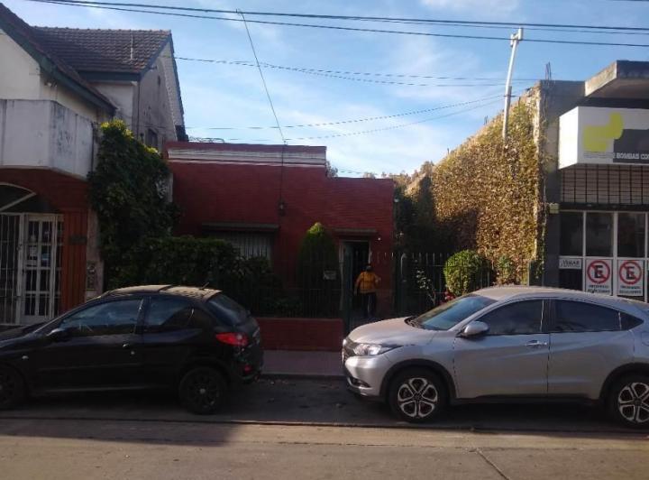 Terreno · 180m² · 1 Cochera
