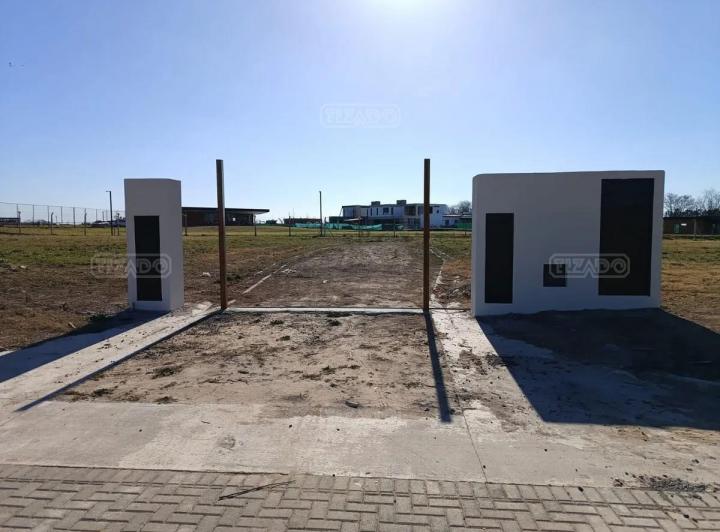 Terreno · 411m²