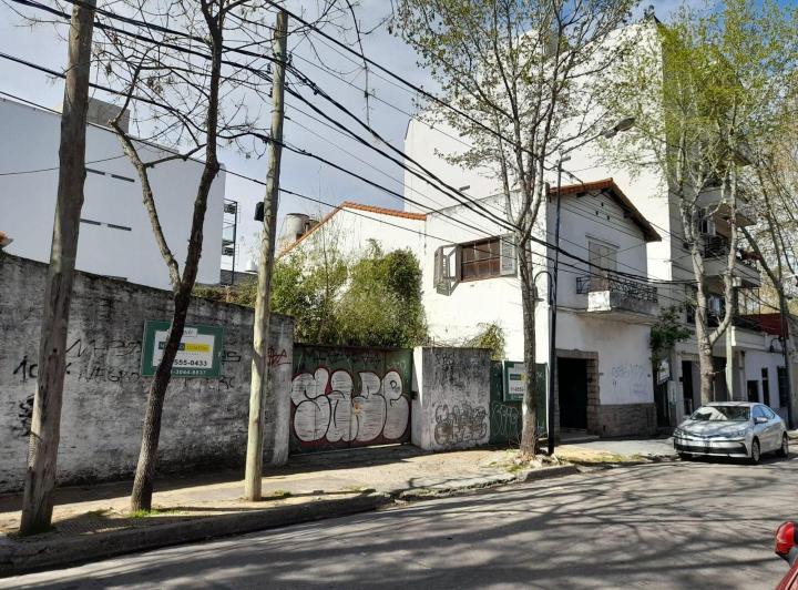 Terreno · 230m²