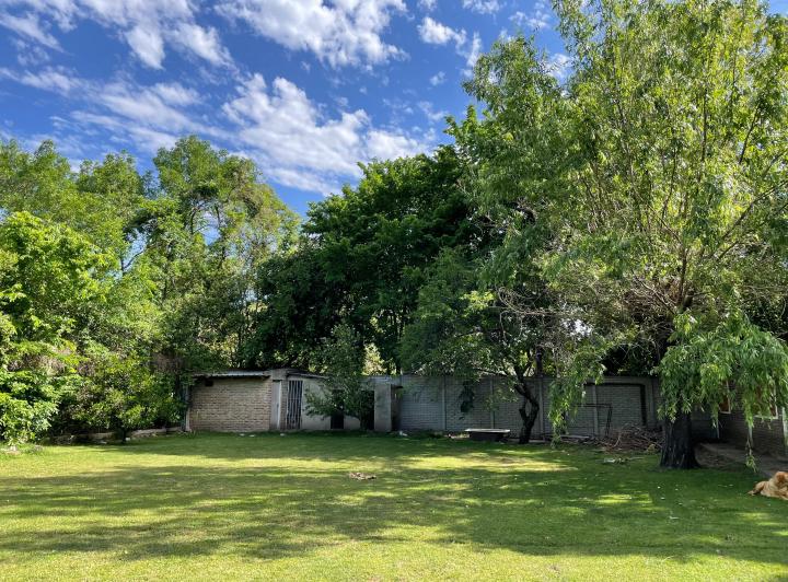Terreno · 50m² · 2 Ambientes · 2 Cocheras