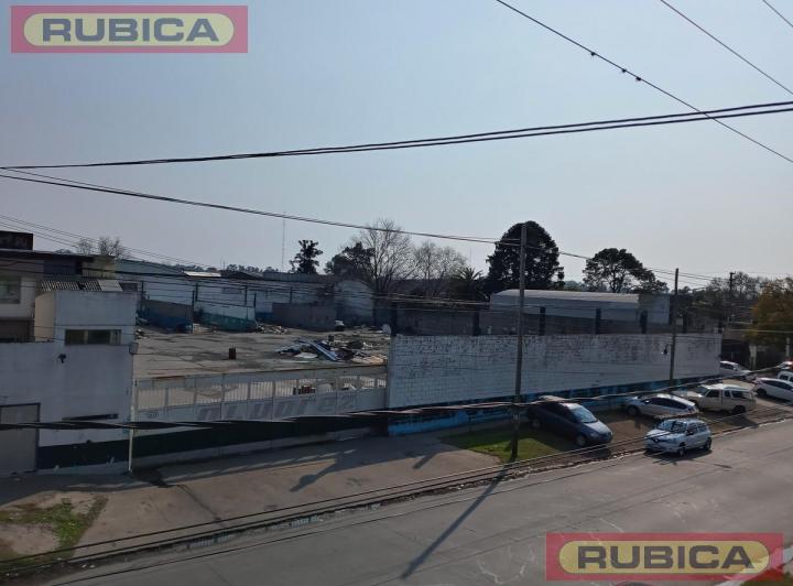 Terreno · 3930m²