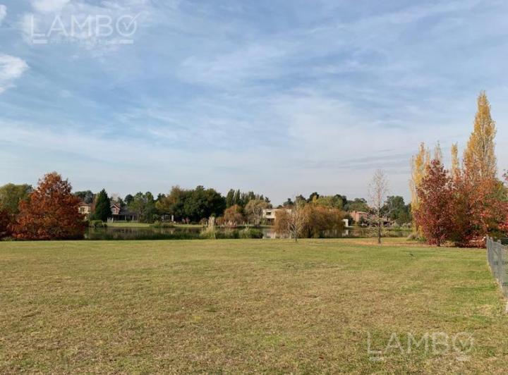Terreno · 1200m² · 1 Ambiente